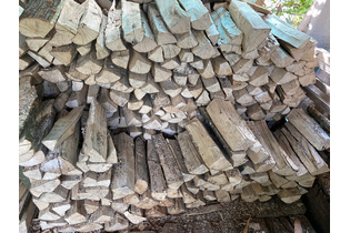 Дрова колотые дубовые 6 куб.м.