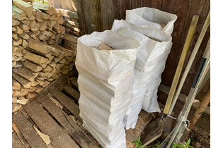 Дрова осиновые колотые - в мешках по 0,01 куб.м.